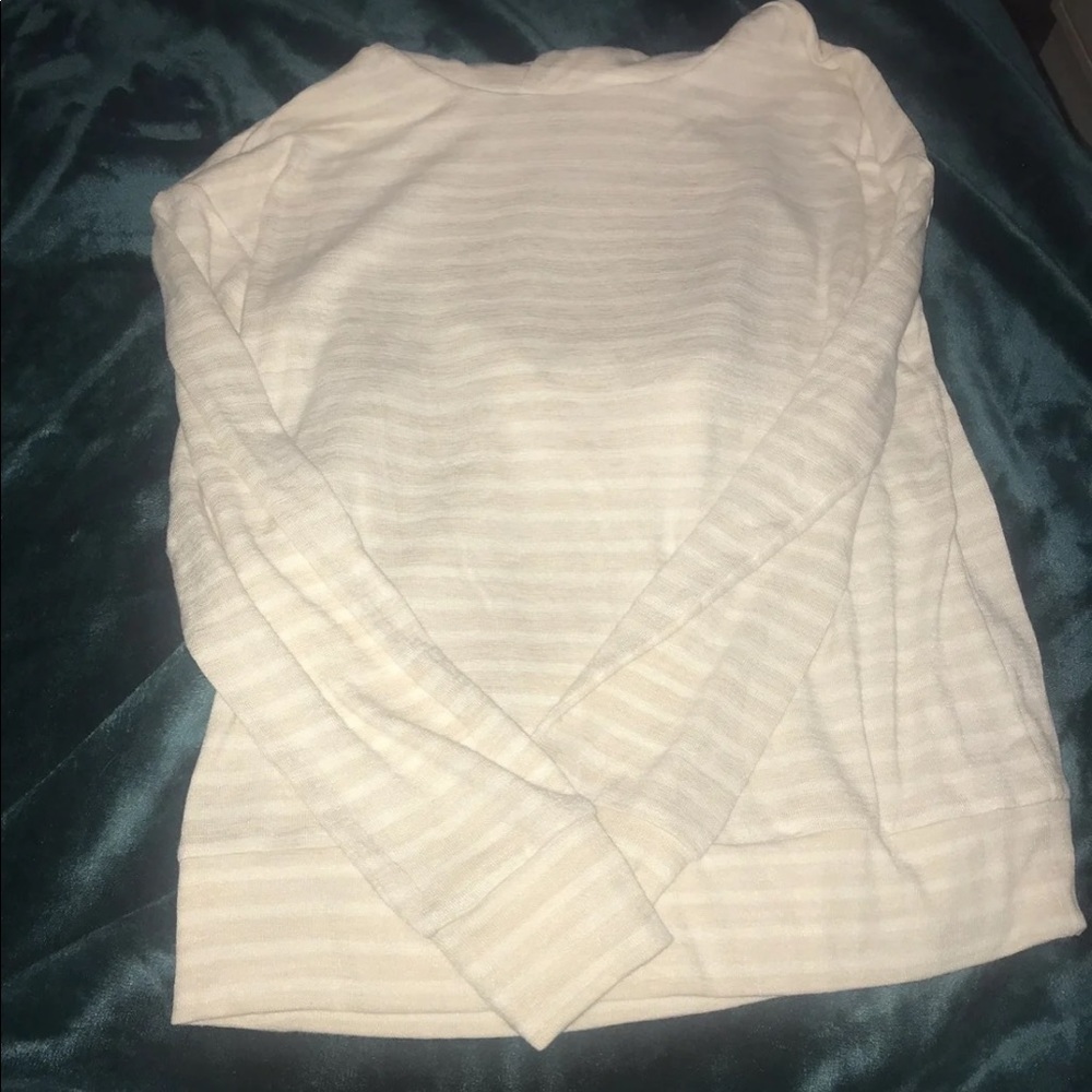 cute sweatshirt/top